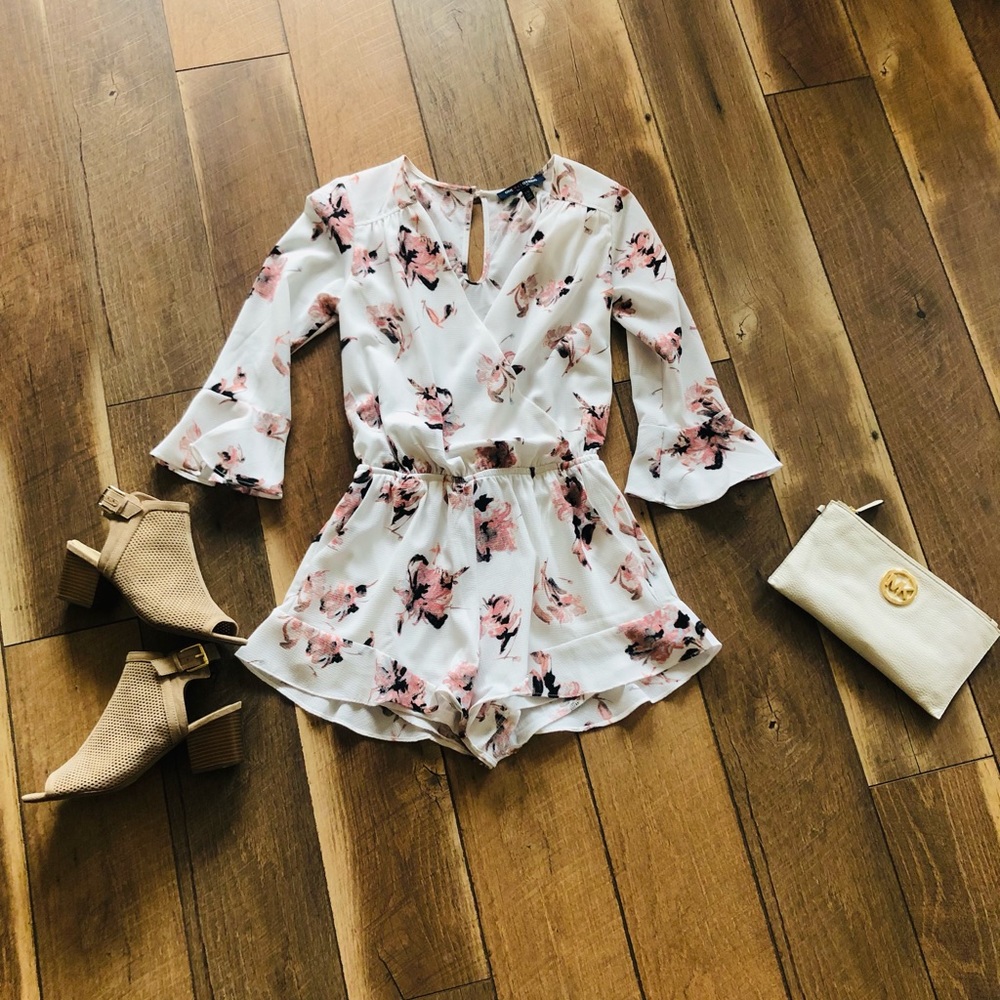 Long sleeve floral romper